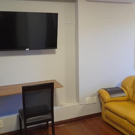 Apartamento 203 - Menino Deus Lägenhet Porto Alegre Exteriör bild
